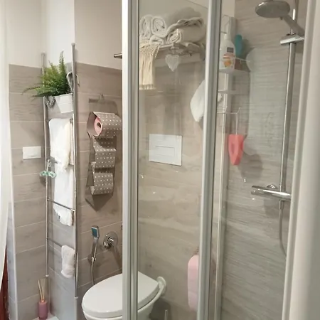 La Casa Di Lilia 滨海弗兰卡维拉